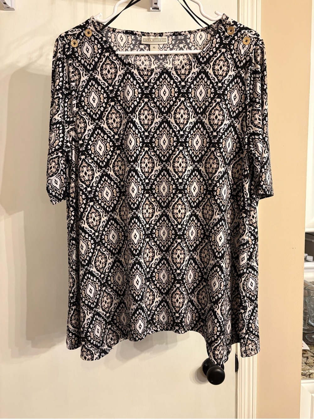 Dana Buchman top